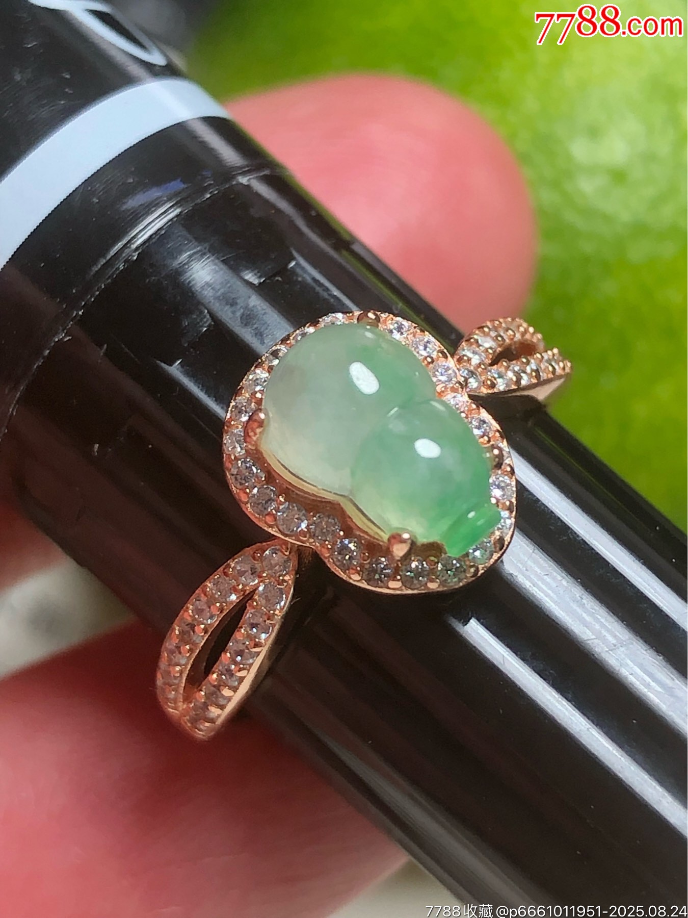 天然翡翠A貨糯冰飄綠戒指_價(jià)格570元_第25張_7788收藏__收藏?zé)峋€