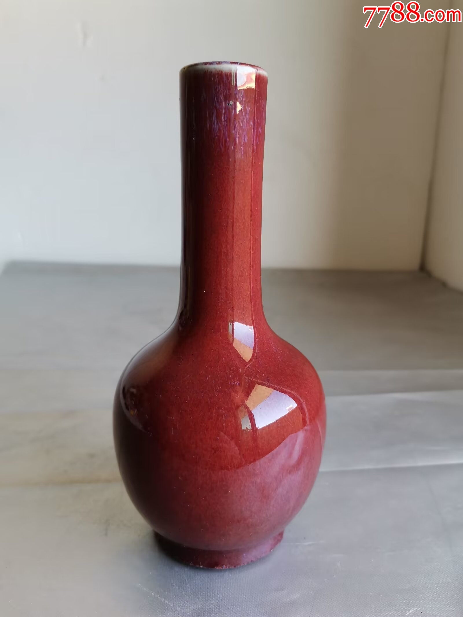 清乾隆红釉文房小天球瓶全品_红釉瓷_青花瓷迷【7788红宝书】