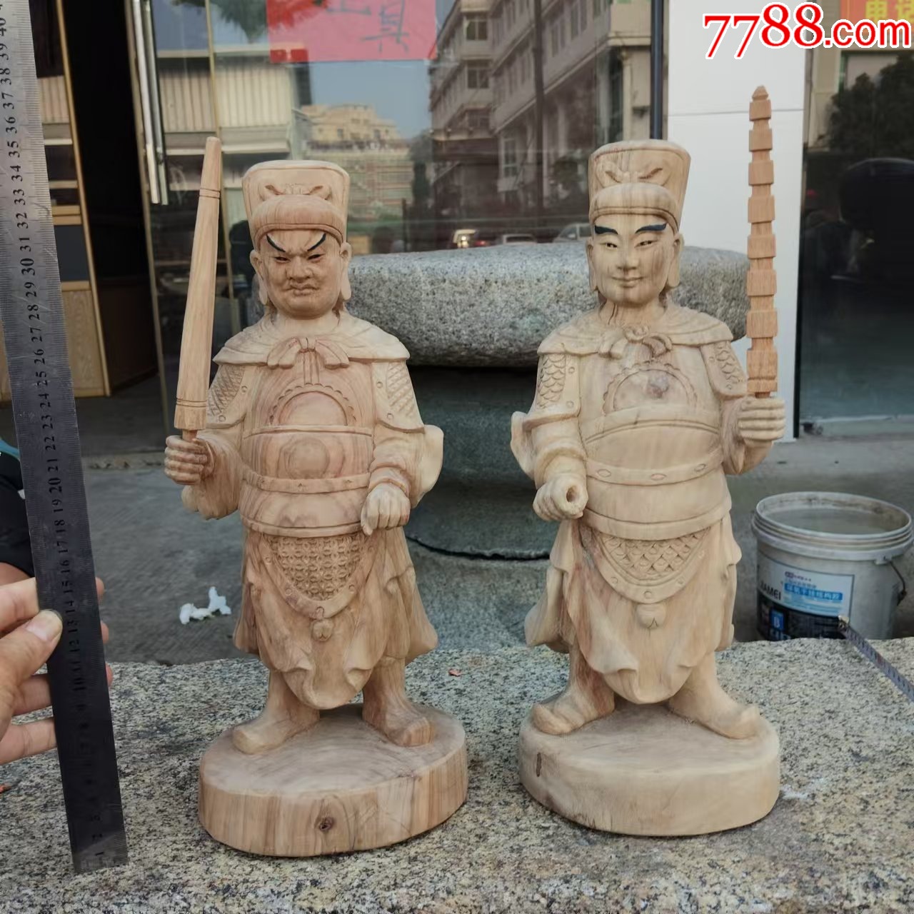 每尊高36长15宽13厘米,香樟木雕人物武将一对,香味,包邮-价格:390元-se108488418-木佛像/人像-零售-7788收藏__收藏热线