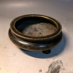 清 名古斎 款 古銅製琴炉 双耳鼎足 香炉 銅爐 茶道具/ 香道具 古美術時代物 清 名古斎 款 古銅製琴炉 双耳鼎足 香炉 銅爐 茶道具/ 香道具 古