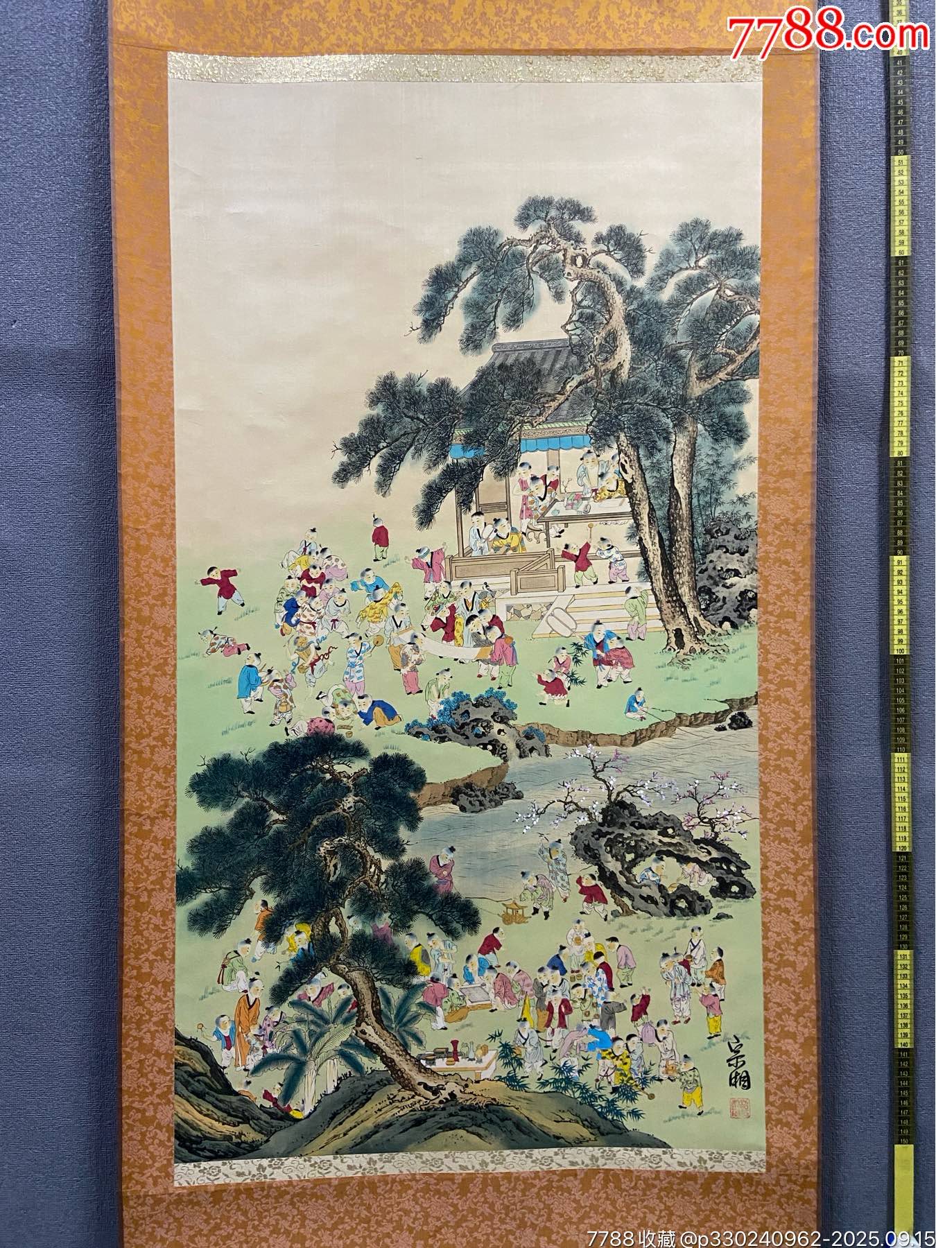 韩宗湘，半印绘人物画中堂《百子图》国画书法装饰挂画。绢本绫裱画心