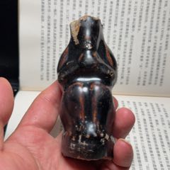 宋金時期黑釉守護神座像殘像(se108646262)