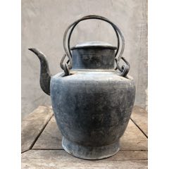 清代锡酒壶，完整，厚实，细节处理完美，大气美观，工好，包老保真