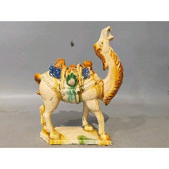 唐三彩 拍賣筆記vol.224 蘇富比伊勢彥信專場：唐三彩藍釉梅花萬年蓋罐