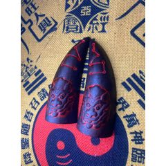 精美旧藏旧时狮咬剑桃木挂件，精美极了，质一流,工了得，质温老润，器