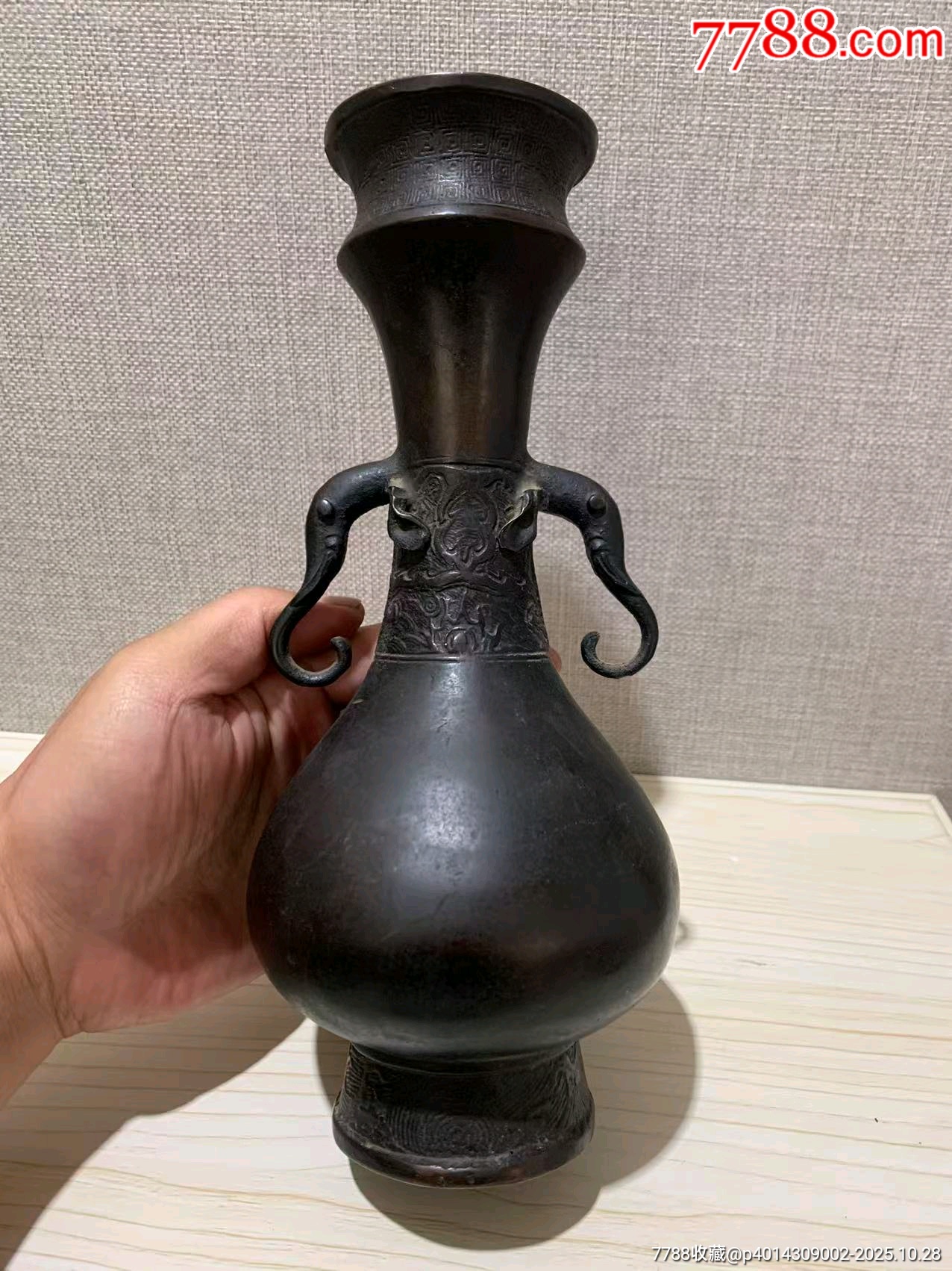 旧家蔵出『清 小葉紫檀木彫り 龍紋筆筒』古美術品 骨董品