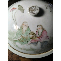 低価，人気セール 【久】2830 在銘 粉彩人物紋蓋物 時代品 唐