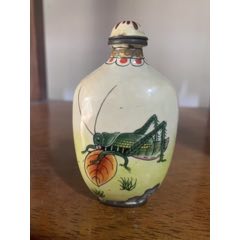 青花釉里红人物鼻烟壶，底款“康熙年制”_旧鼻烟壶_程饶金【7788旧书网】