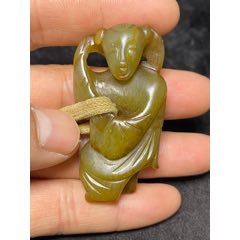 清代 和田玉 彫刻　蓮花童子 恵比寿　ペンダント 和田玉持莲童子，玉质温润老旧熟美。实价包邮不议价-和田玉-7788红宝书