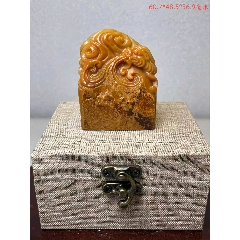 清代老寿山石白田黄印章【张照】款，尺寸2.5-2.2厘米重41.8克，包老保