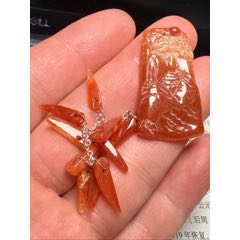 紅翡翠材質(zhì)掛飾配飾一組