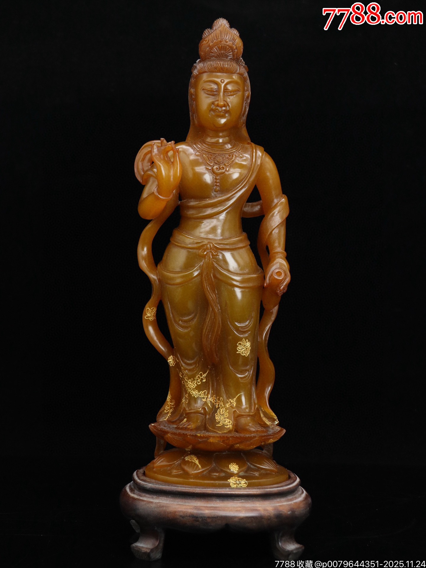 珍品庚寅年篆刻家【玉璇】刻石，寿山石田黄石雕刻【观音】摆件