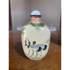 民国鸡油黄老琉璃鼻烟壶_鼻烟壶_产地图片_收藏价值_7788奇石收藏