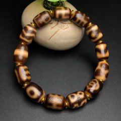 藏区回流老料高油包浆红肉四眼天珠搭配多宝天珠精心编制项链_天珠_图片