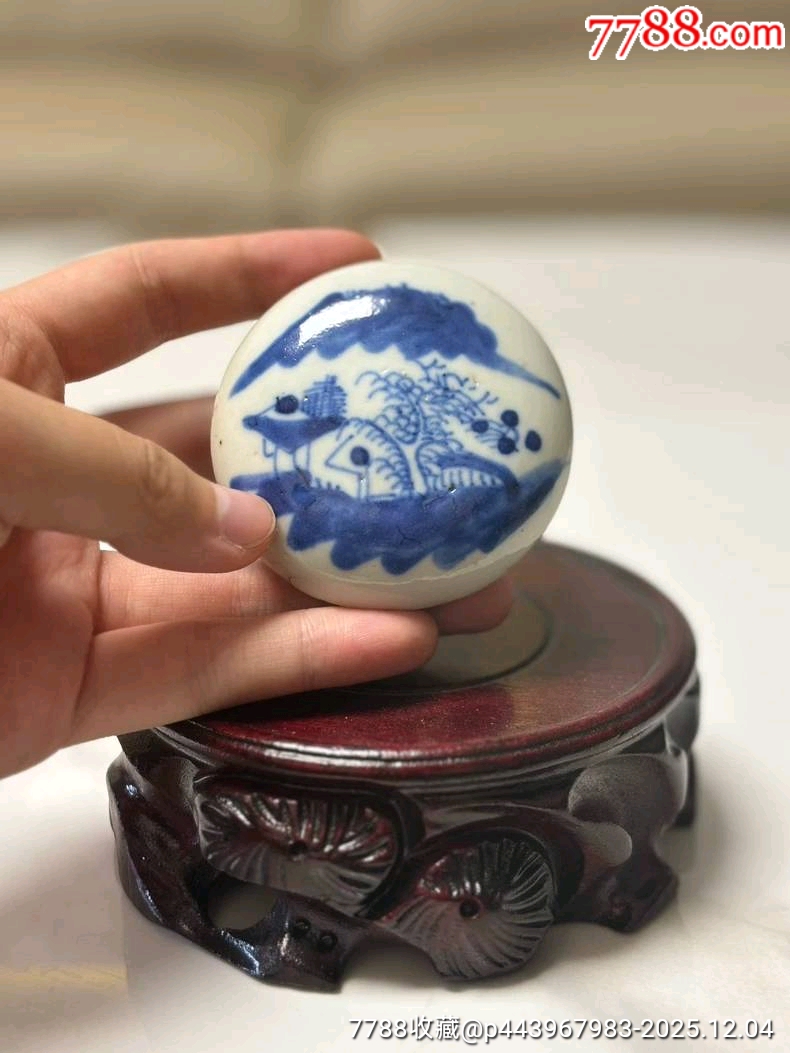 古玩旧藏清中期山水渔樵青花印泥盒全品，1微小窑封和一点虱咬。_印章盒