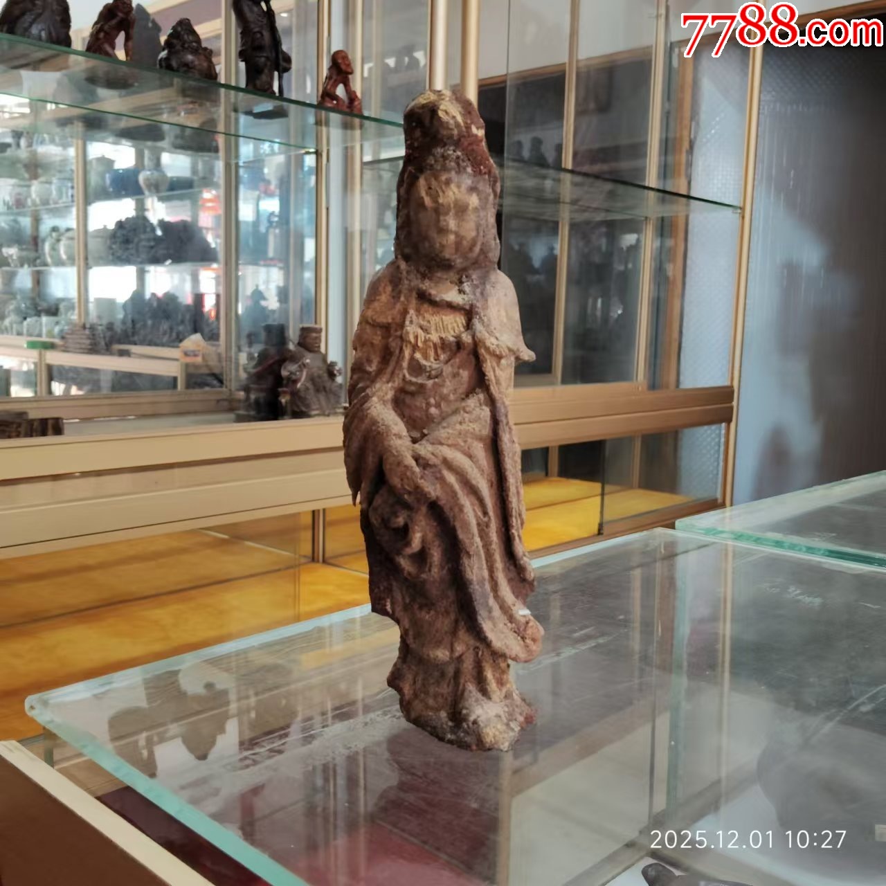 竹雕人物观音，不是木雕，高23长7宽7厘米，风化很严重，包邮-竹雕像