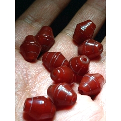 藏傳大紅珠子十顆