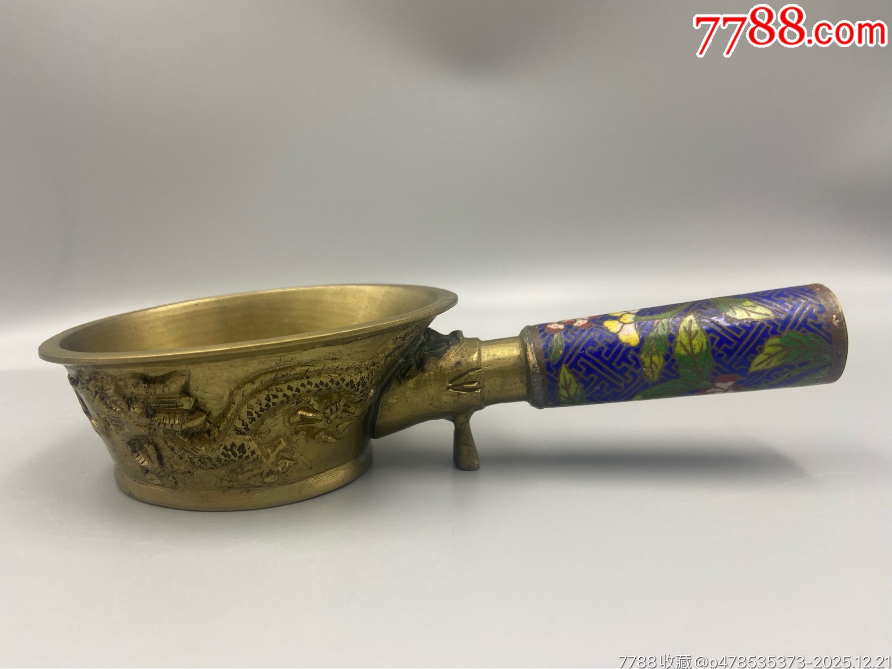 欧洲回流，晚清民国铜胎双龙景泰蓝大熨斗。。。。画工精细，绝对算是