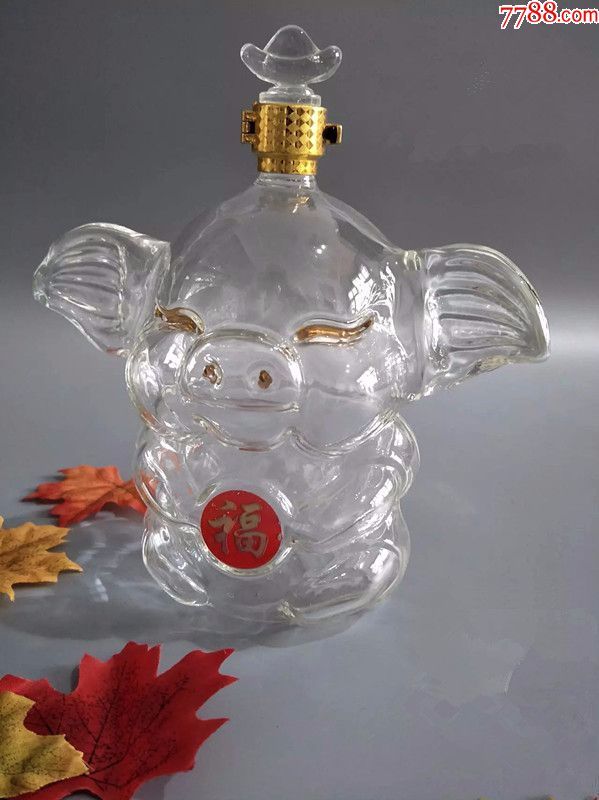 小猪猪造型玻璃酒瓶吹制空心玻璃猪造型白酒瓶动物猪玻璃酒瓶十二生肖
