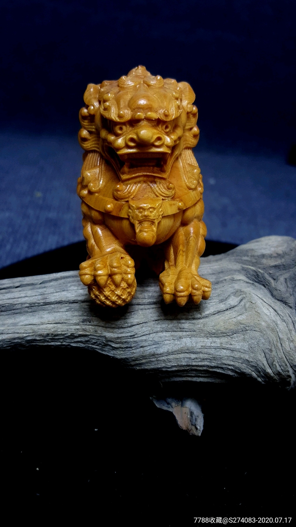 崖柏陈化料镇宅辟邪狮子根雕木雕