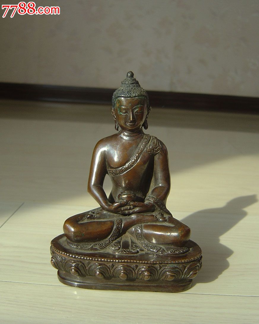 清代铜释迦摩尼佛像.高:13.6厘米