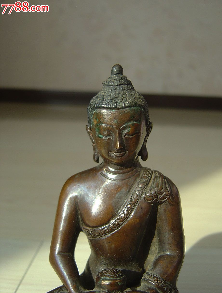 清代铜释迦摩尼佛像.高:13.6厘米