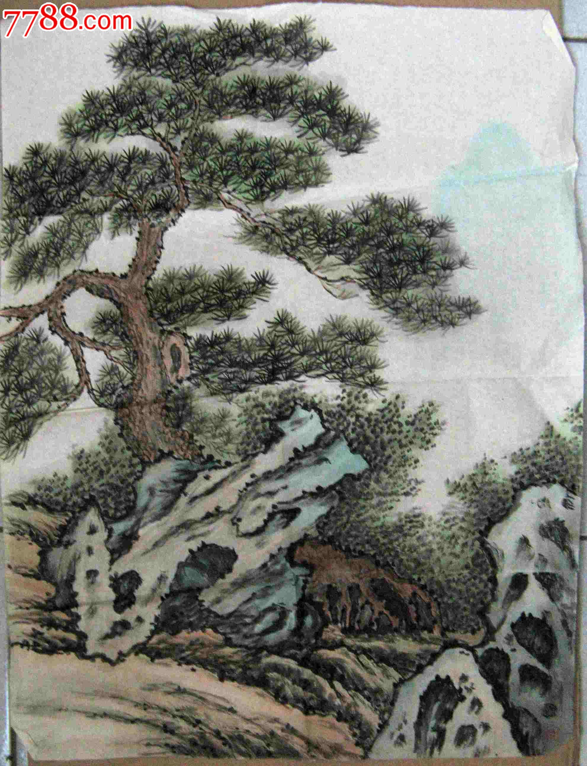 不错的近四尺开三条幅无款山水画:苍松怪石