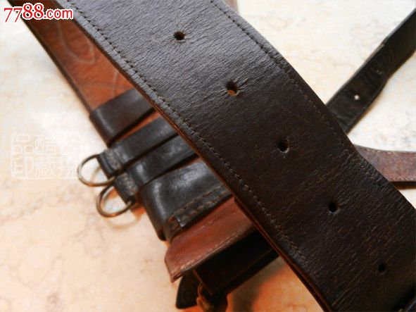 55式志愿军军官武装带1条