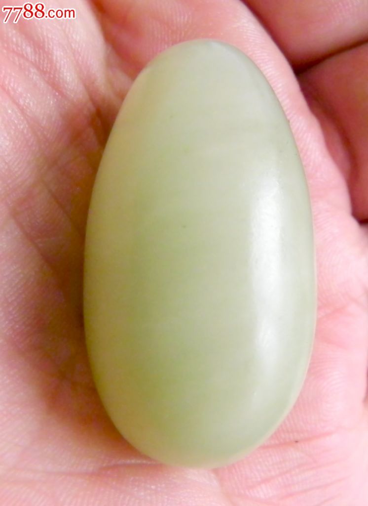 和田青白籽料把件