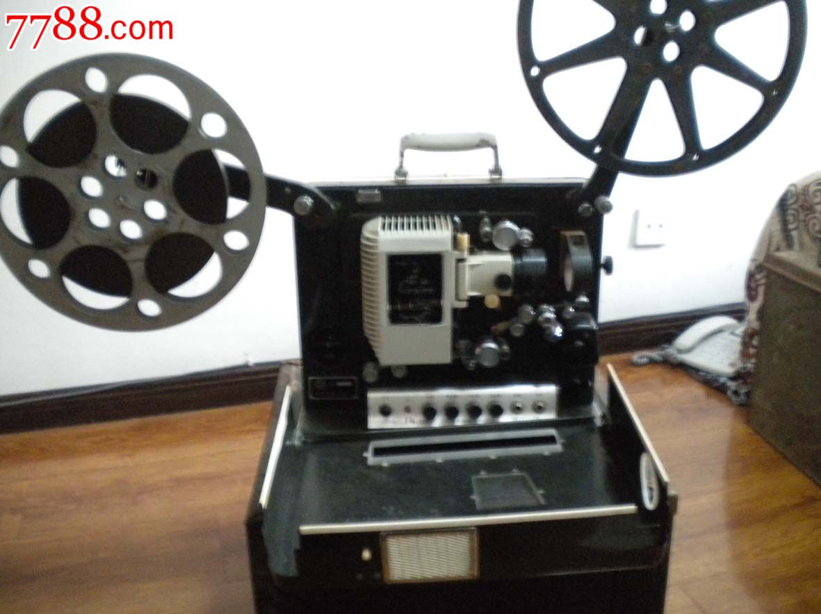 长江牌电影放映机