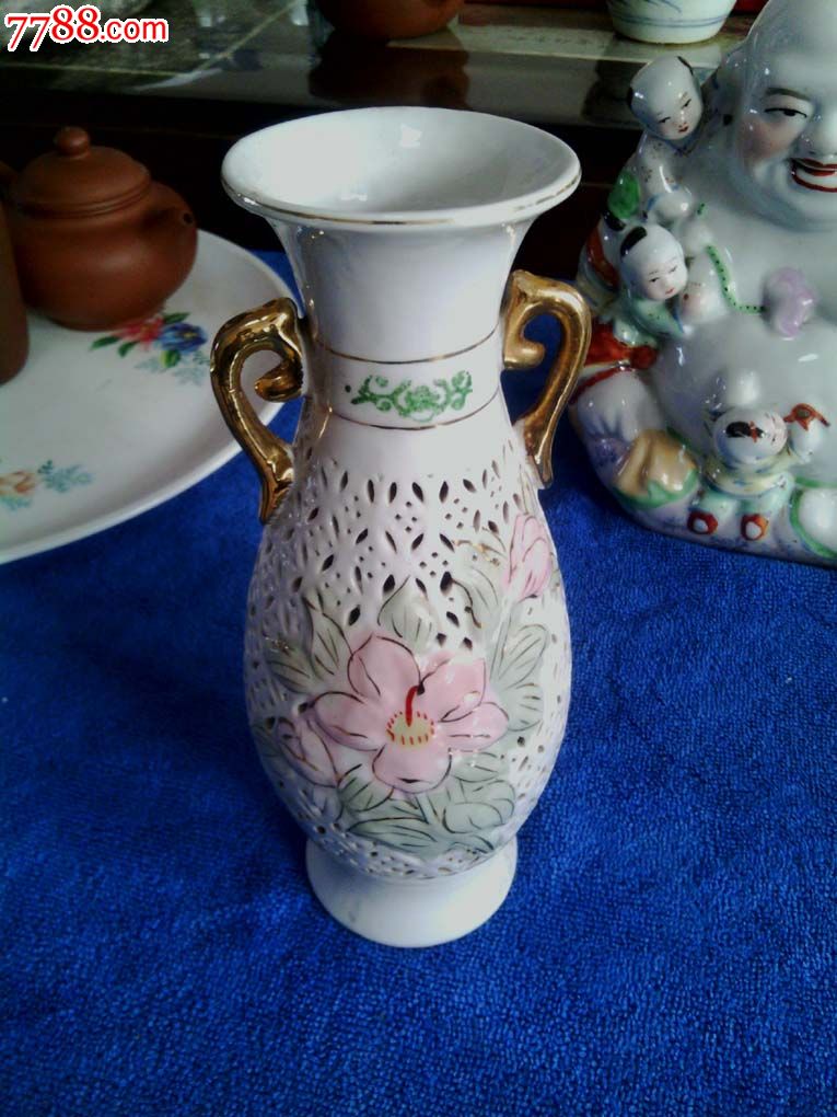 民国镂空瓷花瓶