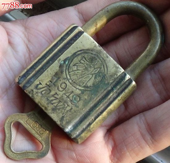 1949年狗头johnw铜锁带钥匙