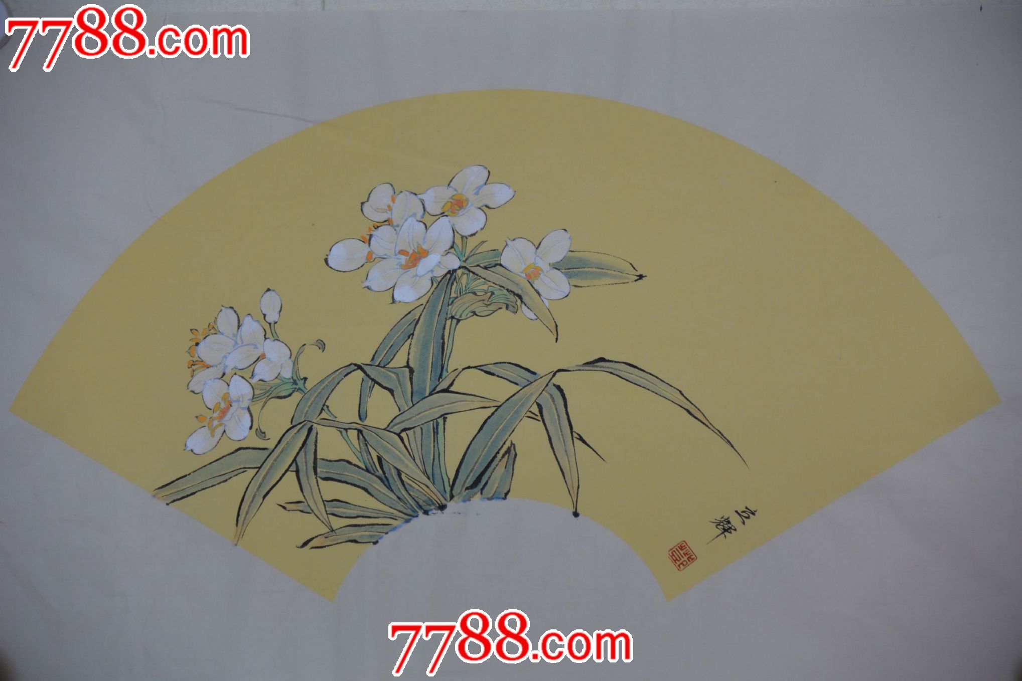 一幅极具升值潜力的工笔画水仙花扇面