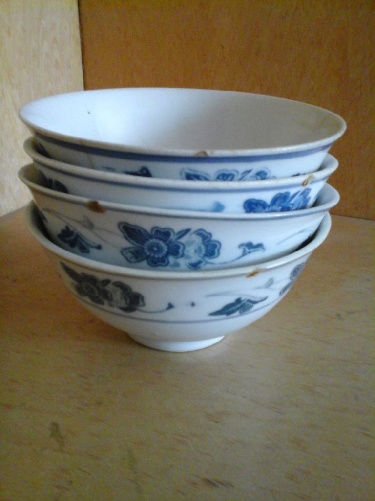 青花瓷碗湖南石湾老瓷碗4个甩卖_彩绘瓷/彩瓷_欢乐瓷轩【7788收藏