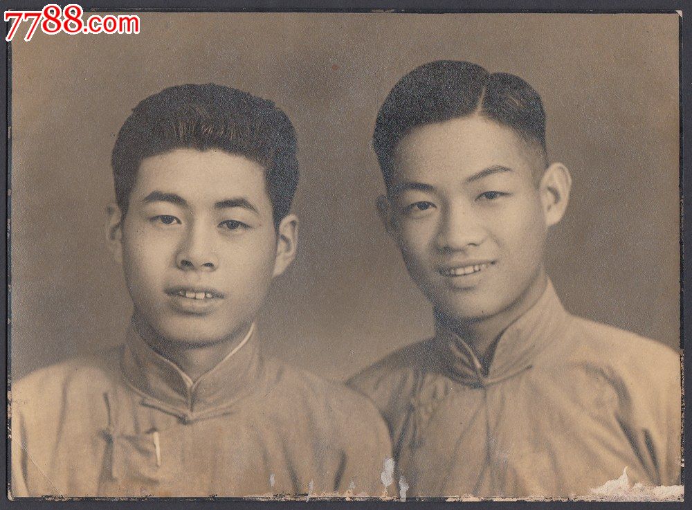 民国帅哥,中山装出来前的长袍马褂,钢笔可以放在那个位置_老照片_西府