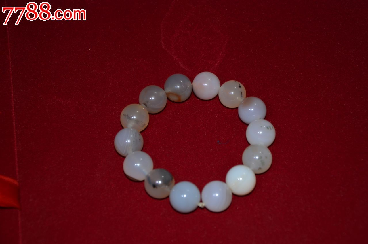 水胆玛瑙手串