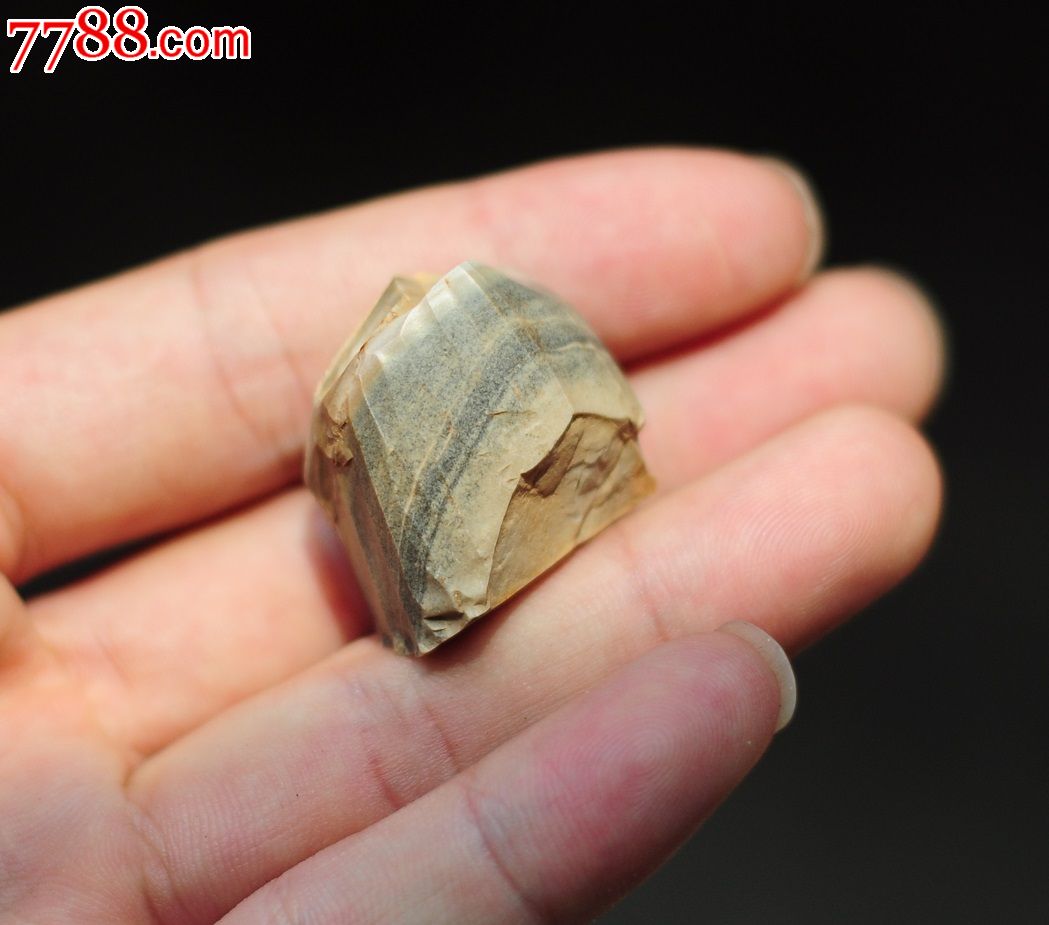 河北唐山市采集新石器时代石核