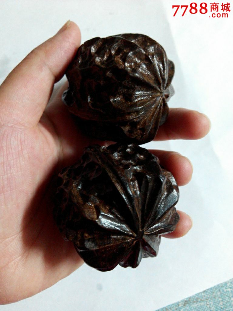 文玩阴沉木核桃