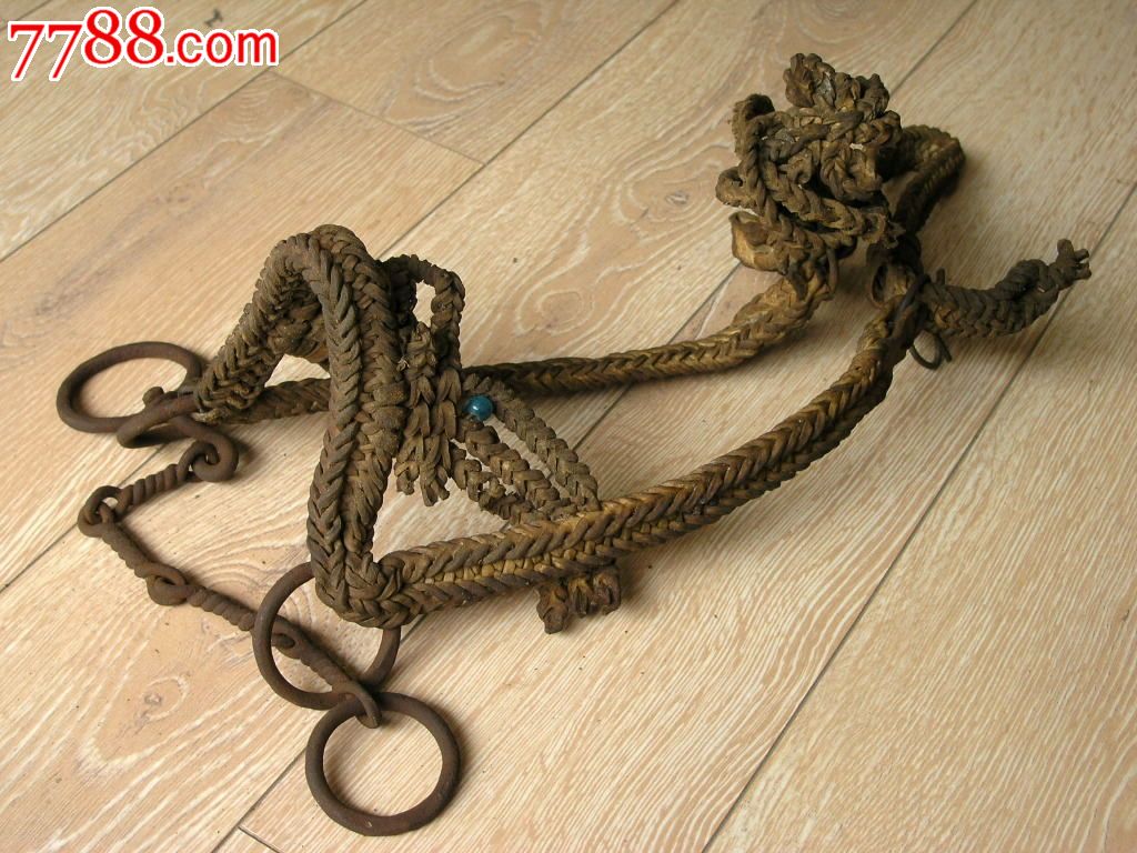 马帮马具收藏141001边疆早期手编牛皮马笼头带料珠铁环