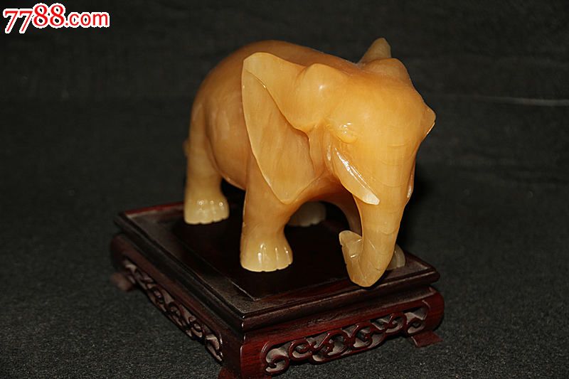 南水北调核心水源郧阳米黄玉雕太平有象摆件