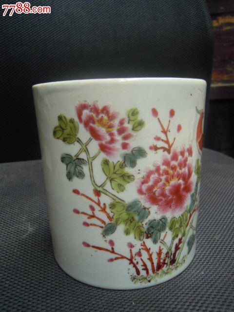 汪眉精绘花鸟大笔筒(江西瓷业公司)