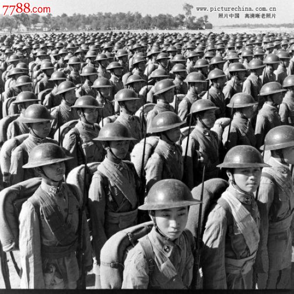 民国抗战时期国军老皮背囊,有1937年12月3日标,青年学校戳记