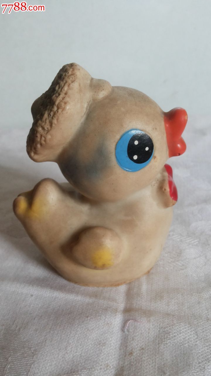 老橡皮小鸭子一捏就响