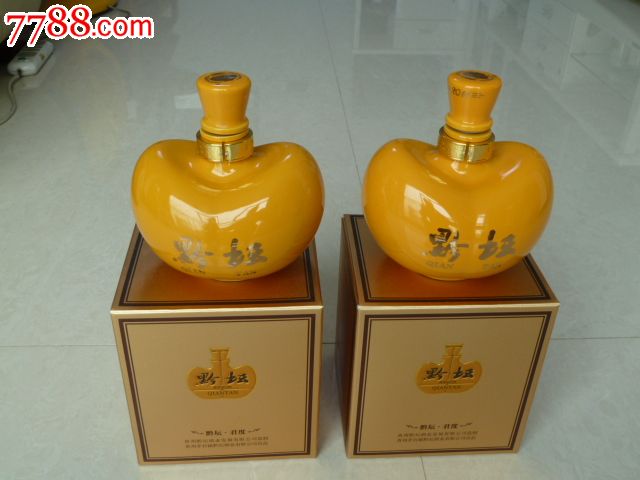 《黔坛》酒瓶1对
