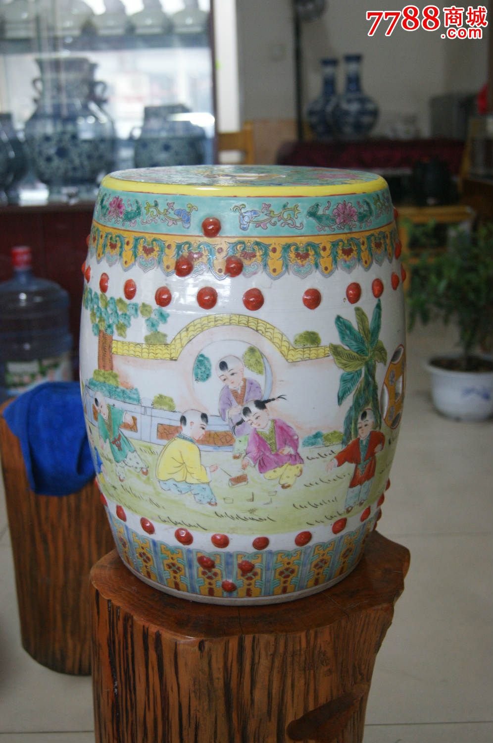 建国初期粉彩鼓凳一对