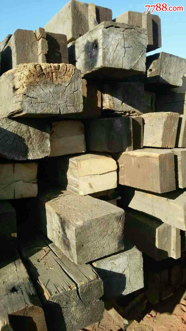 原生态老松木旧针头定做风化木方装饰木方木头茶楼酒店别墅咖啡厅