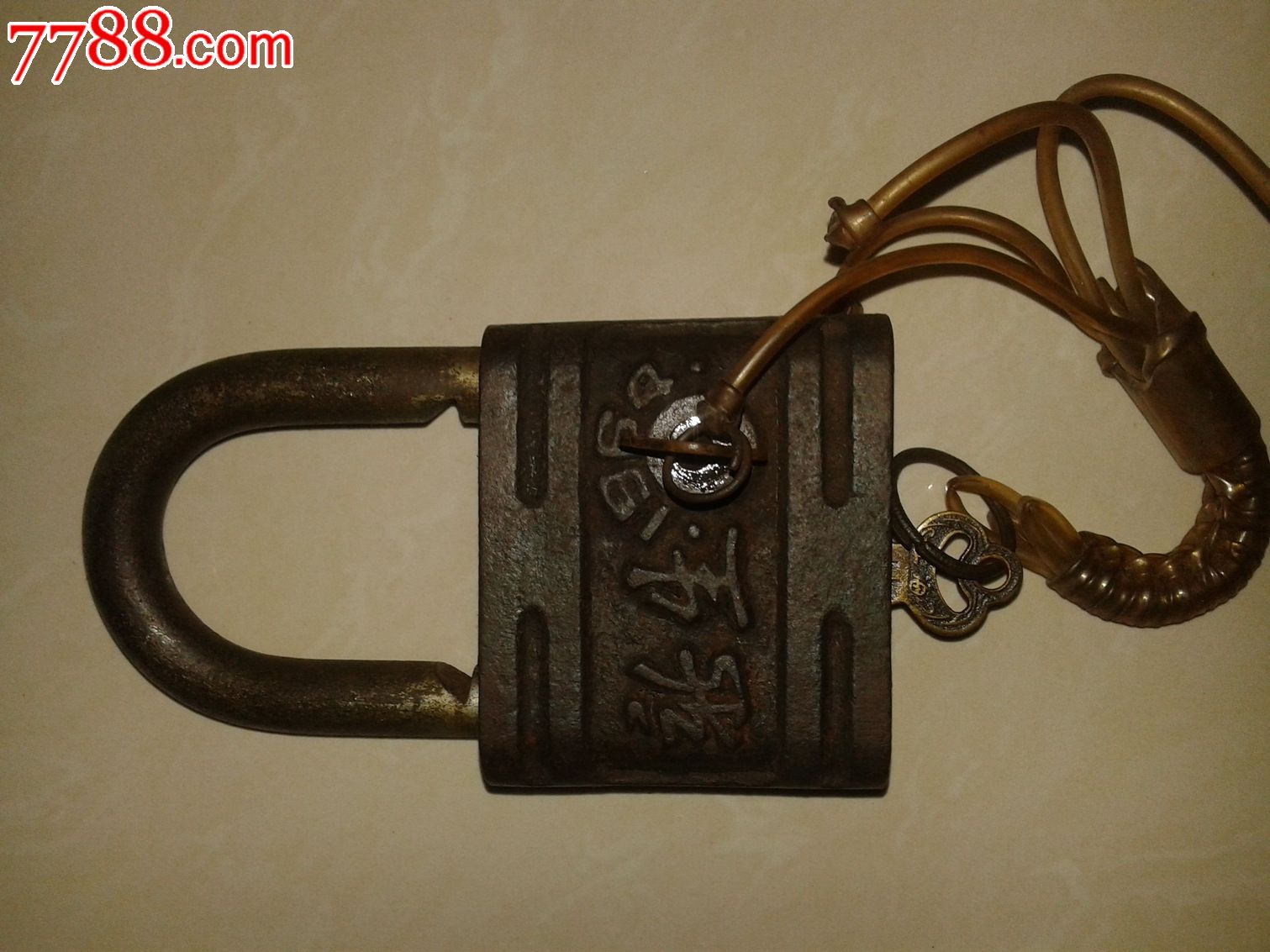 六十年代金库大锁