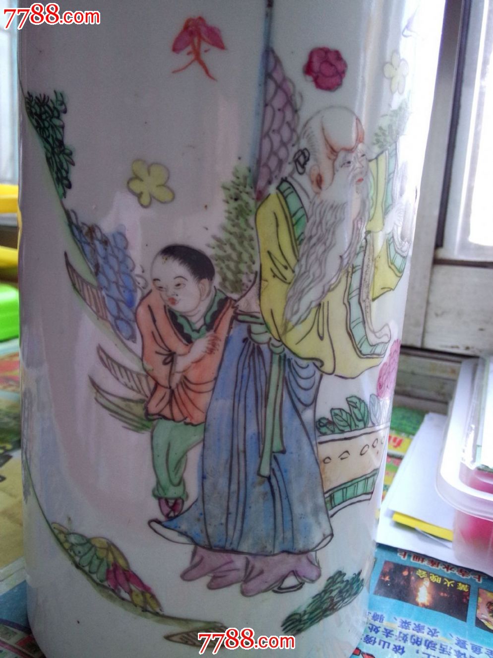 清末民国时期名家手绘徐万顺款浅绛彩人物纹帽筒