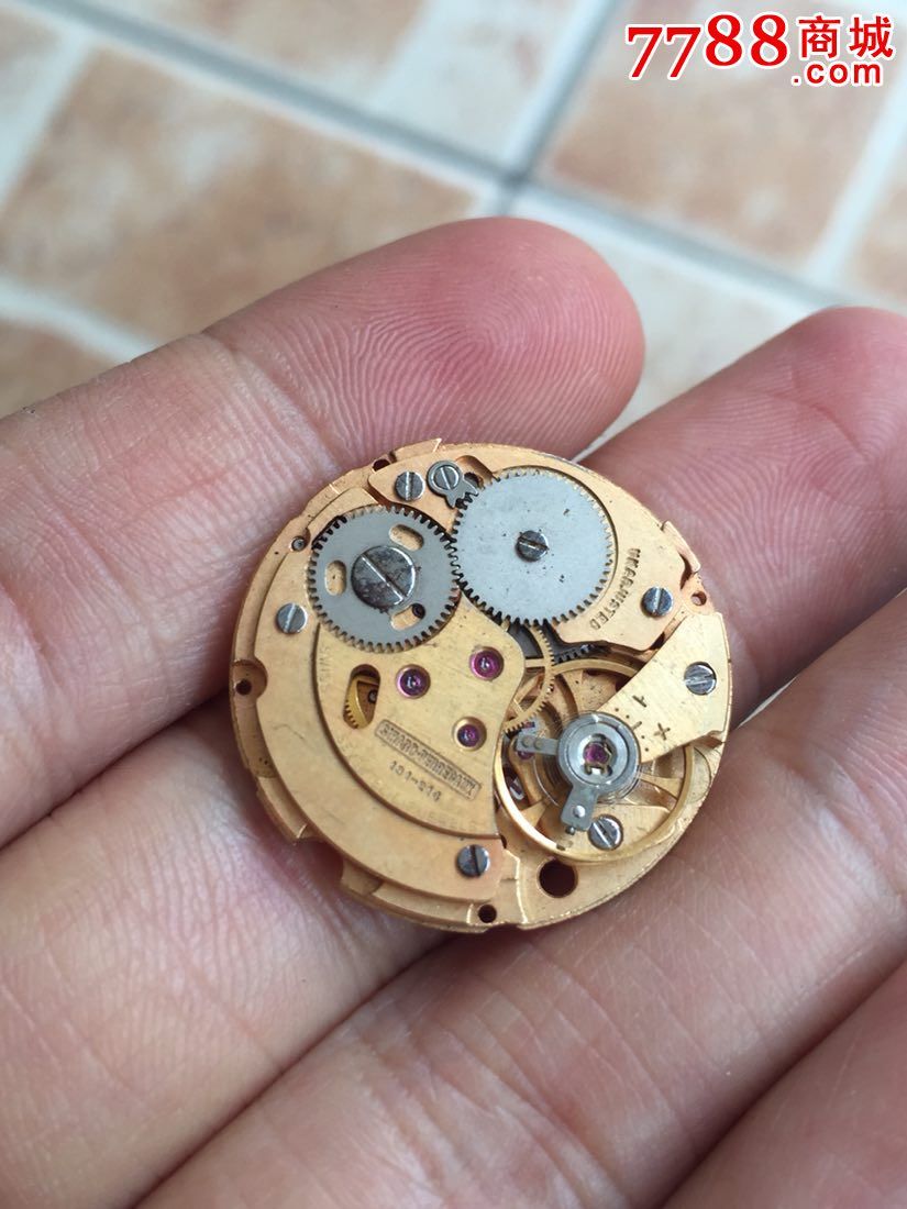 十大名表芝柏机芯一个,男款机芯
