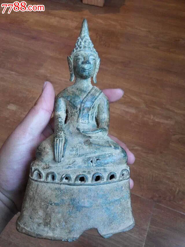 北魏时期的铜佛像一尊